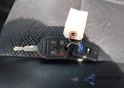 2014 Ford Expedition Limited z USA, uszkodzony, nr VIN 1FMJU2A54EEF66134